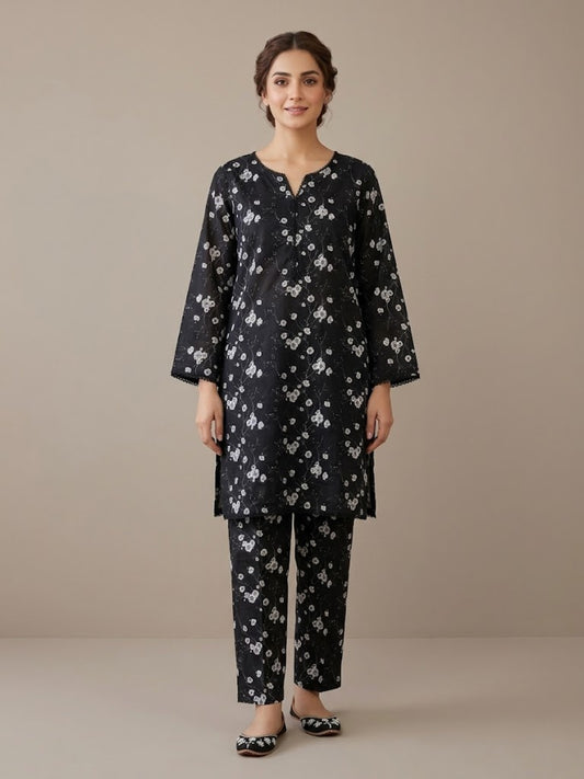 Monochrome 2-Piece Stitched